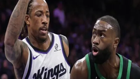 32秒惊心动魄！加克波制造绝佳点球，索博斯洛伊劲射憾击横梁！